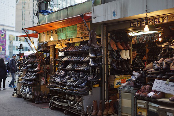 鞋帽店